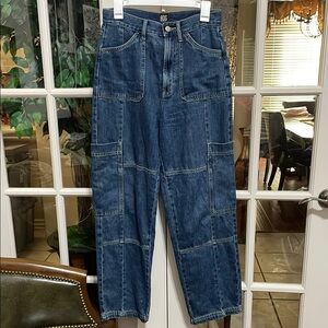 BDG By Urban Outfitters High-Rise Baggy Jean Size 28